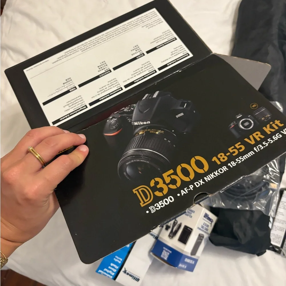 Nikon D3500 with accessories